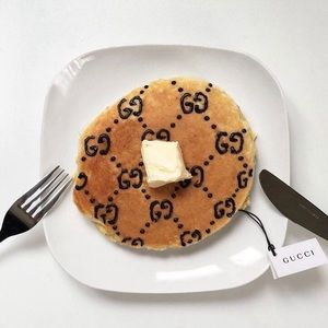 Welcome to The Luxury Lounge